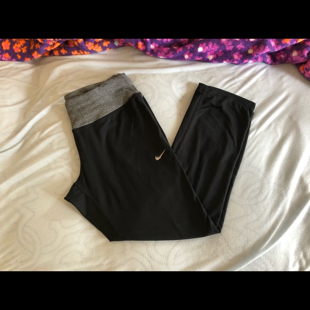 Nike leggings